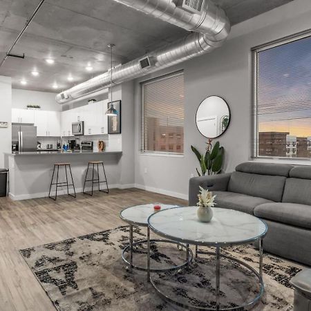Modern 2 Bed Getaway Steps From Tropicana Field St. Petersburg Exterior foto