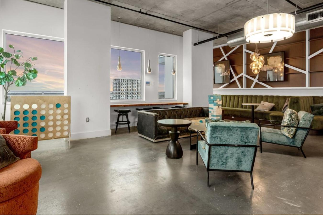 Modern 2 Bed Getaway Steps From Tropicana Field St. Petersburg Exterior foto